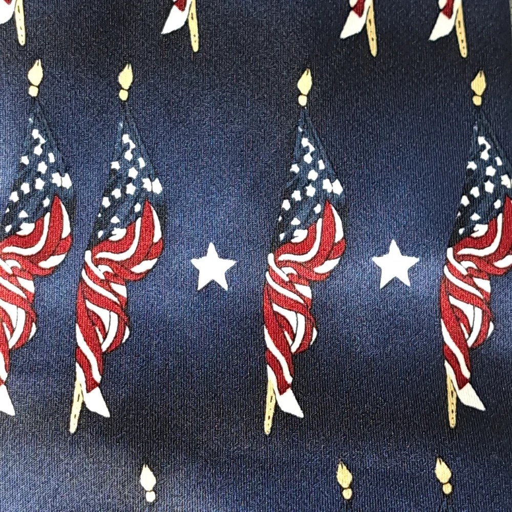 Vintage Stonehenge Men's Tie 100% Silk Tie Patriotic Blue,‎ Red, & White